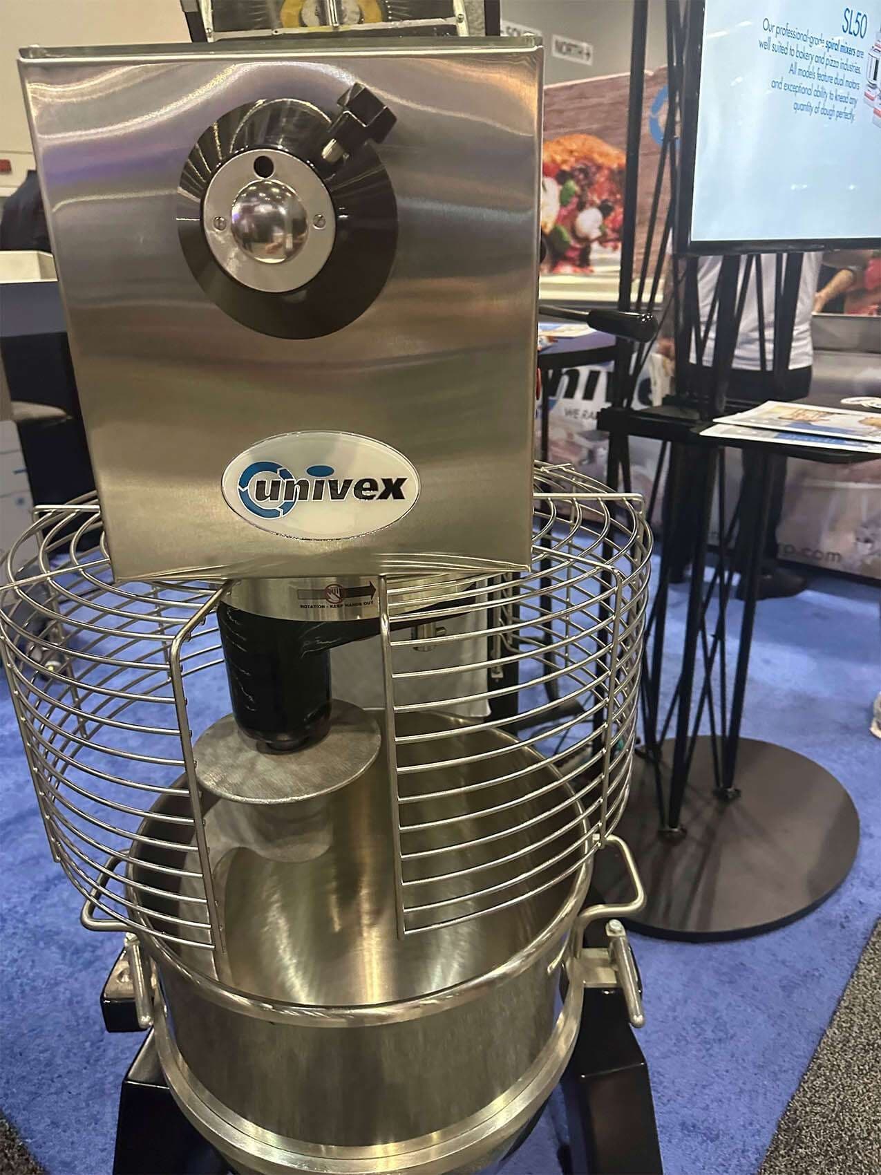 Univex SRM60+PM 60 qt. 3 HP Floor-Standing Mixer — view 5