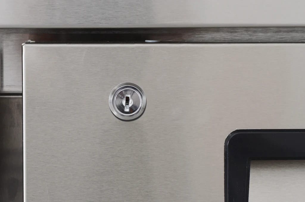 Westlake WKSR-48B Salad Prep Table Refrigerator 2 Door 33-40°F — view 6