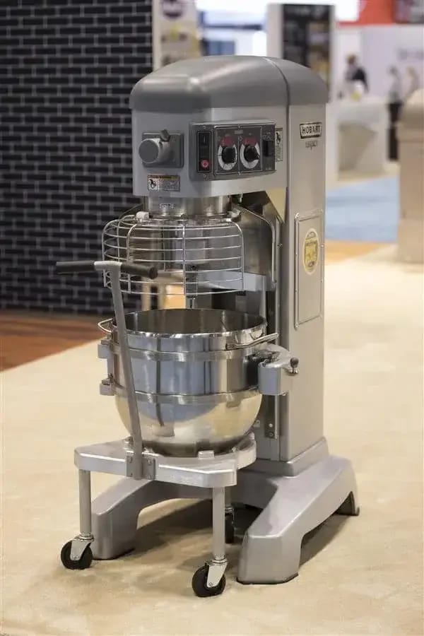 Hobart HL662-1STD 200-240/50/60/3/1 Mixer; with bowl — view 8