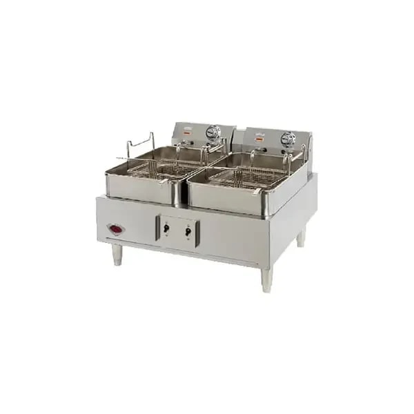 Wells F-30 30lb. 208/240V Electric Countertop Fryer 24"W — main image