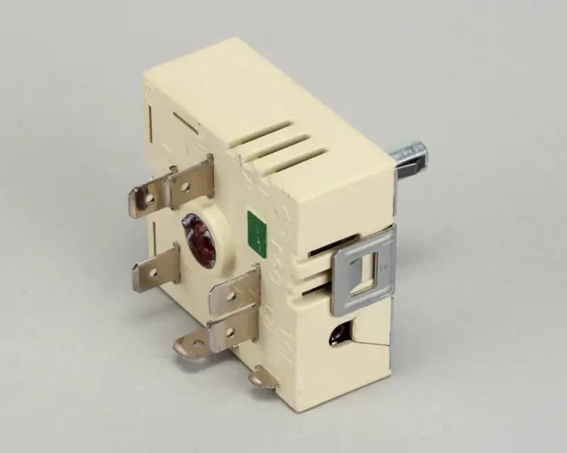 Foodservice Replacement Parts — Bakers Pride 2E-M1367A Infinite Switch, 208V, EGO 769